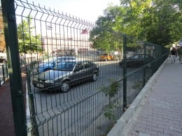 Зелена сітка для огорожі 3D