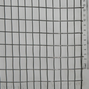 Сетка сварная 12х25х1,2 оцинкованная, рулон 1х30 м